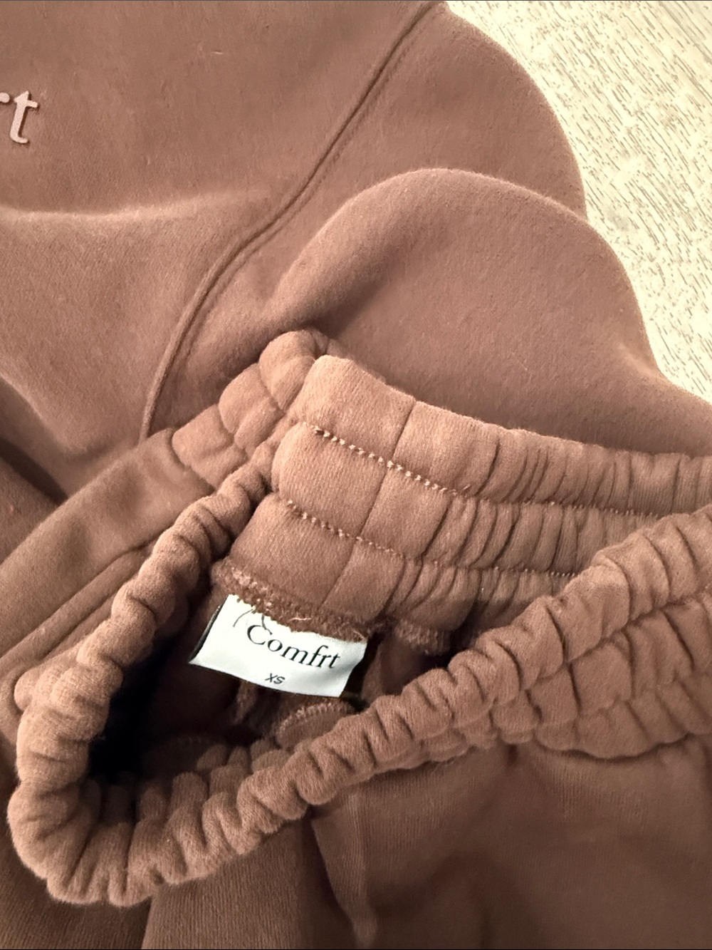 Comfrt Women's Set in Chocolate Brown - Picture 4 of 4